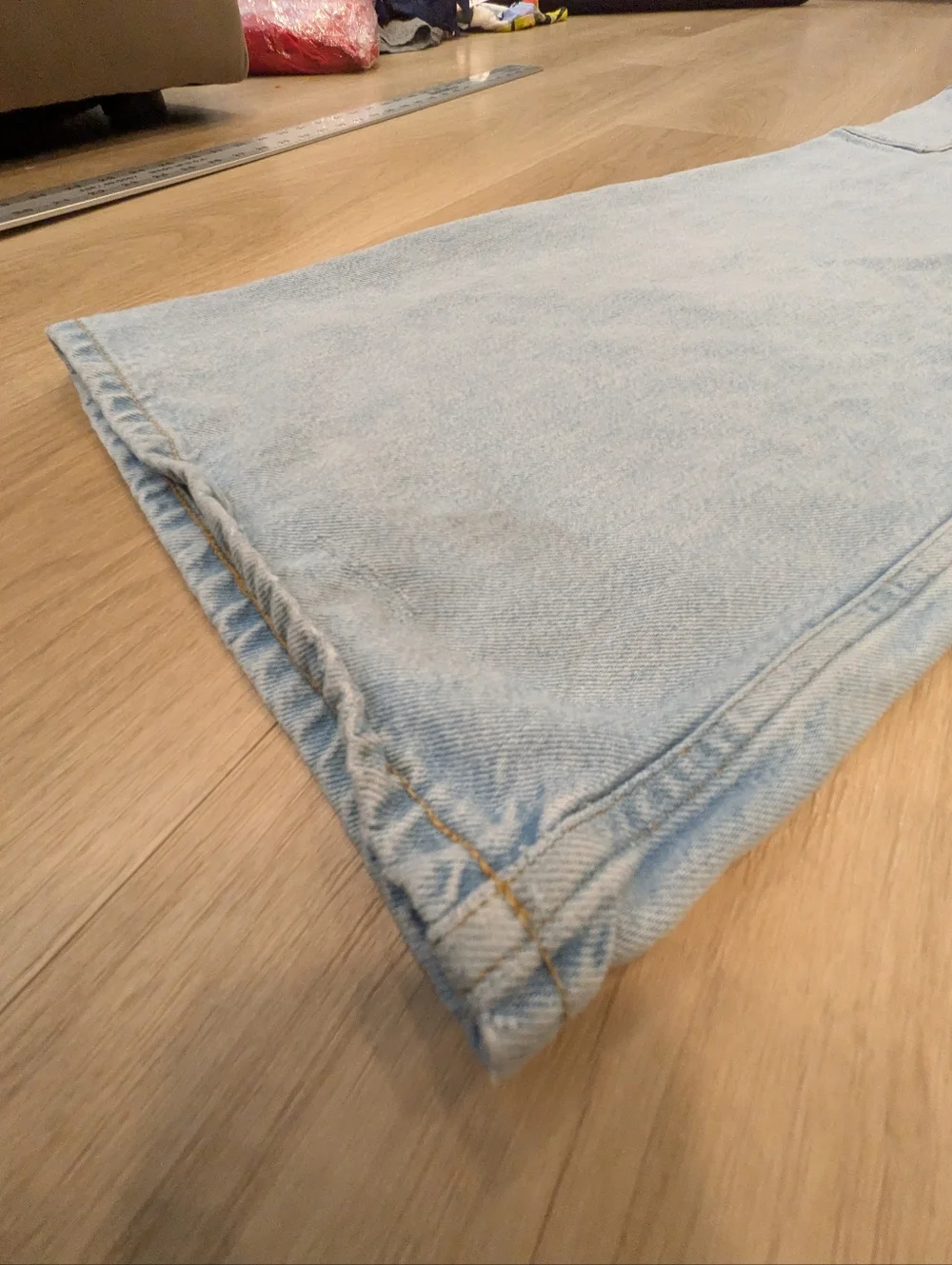 Agolde Cargo Wide Leg Light Wash Jeans Size 27